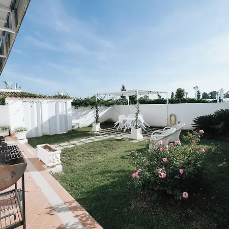 Oda ve Kahvaltı Gioema 4*