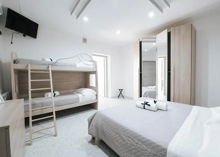 Gioema Bed & Breakfast 4*